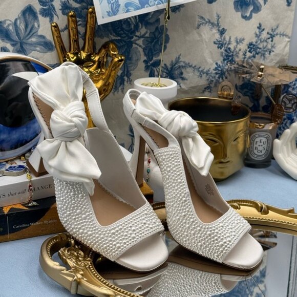 🆕 GIANNI BINI 🧿 NWOB Coray Pearl Embellished Satin Bow Slingback, Sz 7M - Picture 3 of 16